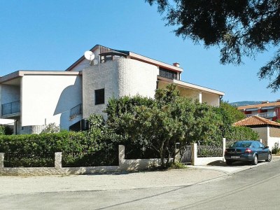 Holiday park Wohnung in Jadranovo mit Garten - Holiday park