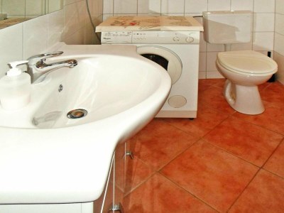 Holiday park Wohnung in Jadranovo mit Garten - Features photo 10