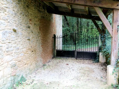 Holiday house Blanquefort Woodland Hill Retreat - Features photo 15