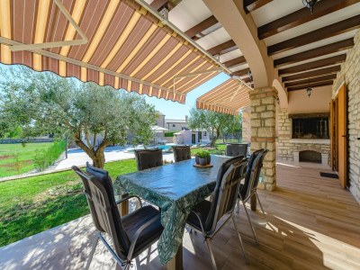 Villa Villa in Sveti Lovrec near Ski Resort - Outdoor photo 5