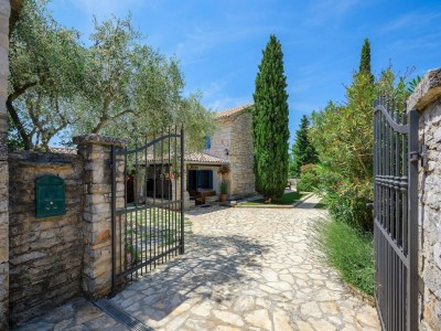 Villa Hübsche Villa mit Balkon - Features photo 34