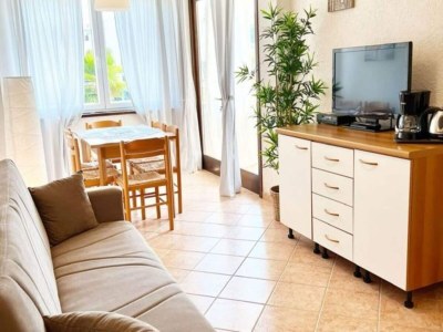 Apartment Nice apartment with view - Features photo 18