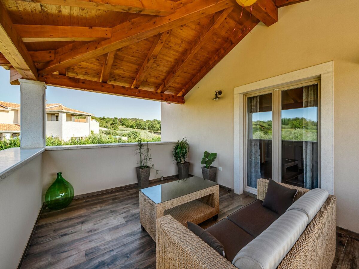 Villa Villa in Srebrnići mit Pool am Marea Strand - Outdoor photo 2