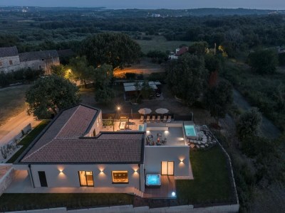 Villa Luxusvilla in Tar mit Aussicht - Outdoor photo 3