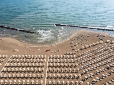 caravan Lodge in Rimini Family Village near the beach - Environment photo 46