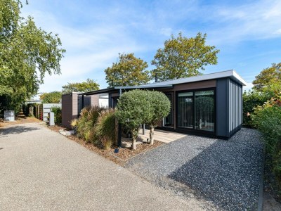 Chalet Modern Chalet near Beach in Renesse in Renesse - Chalet