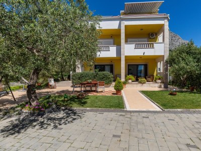 Apartment Two bedroom apartment with terrace and sea view Duće, Omiš A-2778-c - Outdoor photo 3