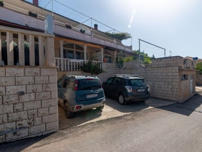 Apartment Two bedroom apartment with terrace Jelsa, Hvar A-134-c - Outdoor photo 13