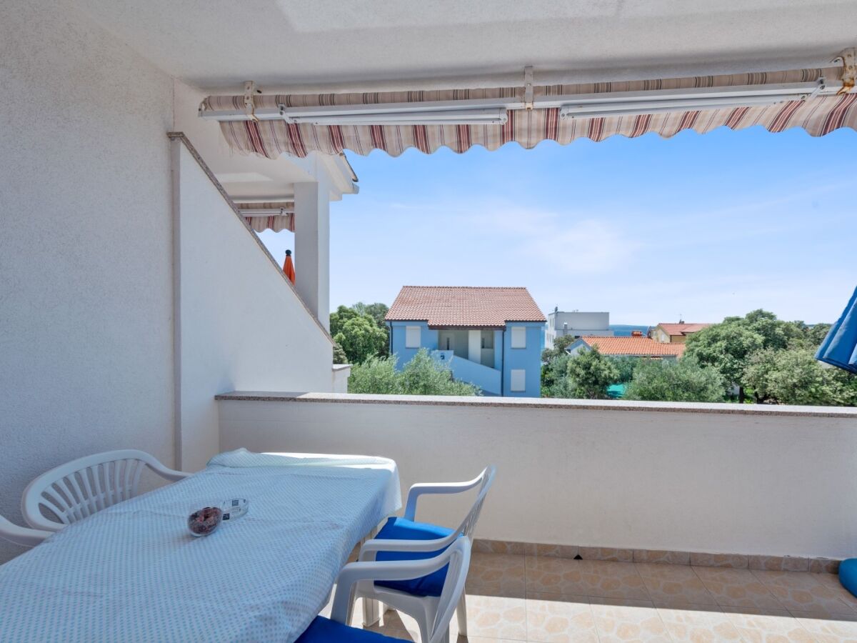 Apartment One bedroom apartment with terrace Mandre, Pag A-6418-c