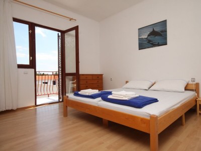 Apartment One bedroom apartment with balcony and sea view Starigrad, Paklenica A-6431-b in Starigrad-Paklenica - Apartment