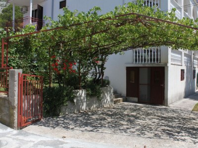 Apartment One bedroom apartment with balcony and sea view Starigrad, Paklenica A-6431-b - Outdoor photo 13