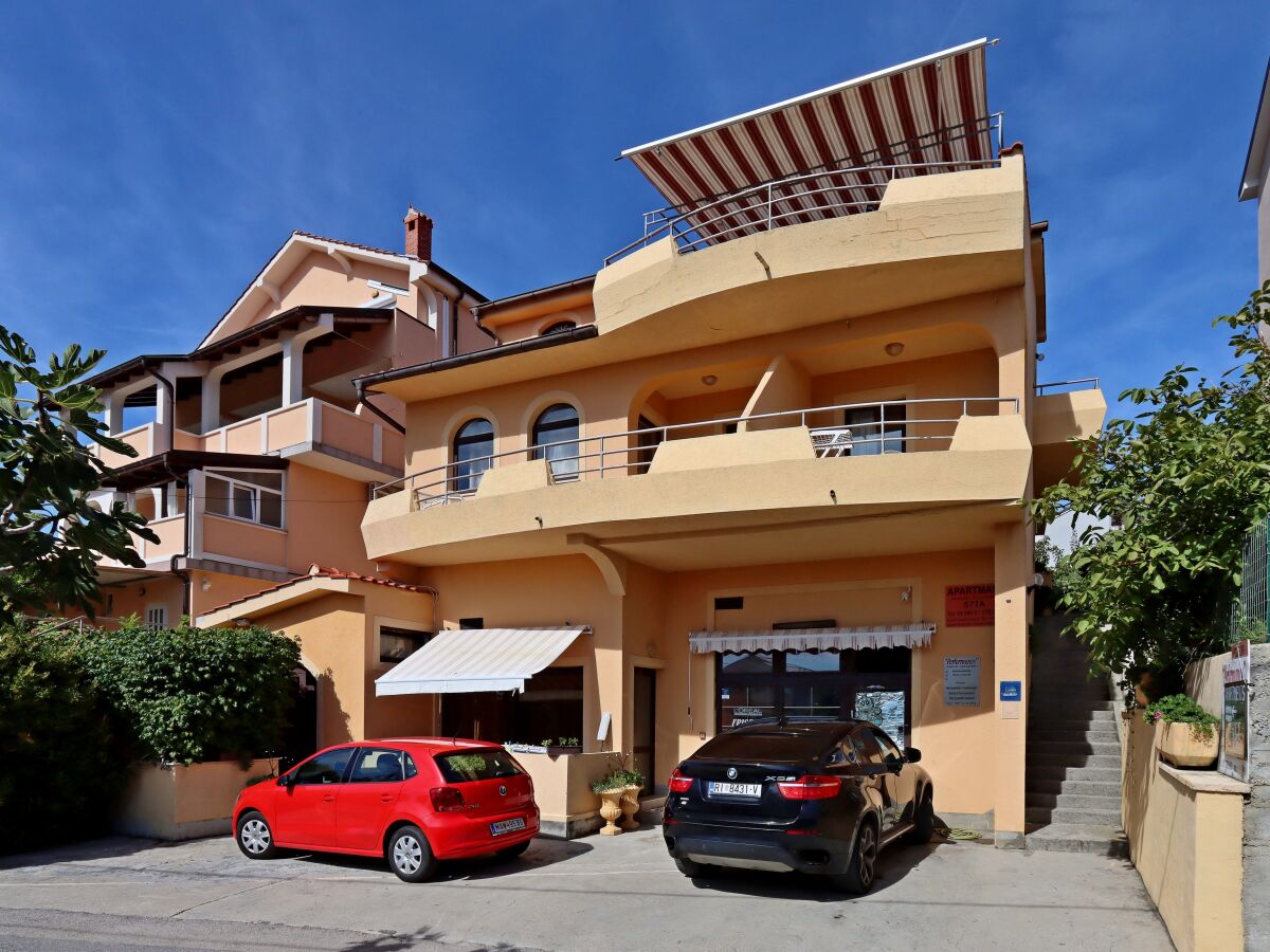 Apartment Two bedroom apartment with terrace and sea view Lopar, Rab A-21808-a - Outdoor photo 2