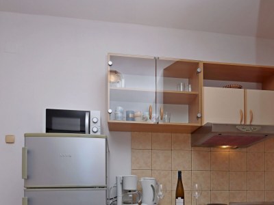 Apartment Two bedroom apartment with terrace and sea view Lopar, Rab A-21808-a - Outdoor photo 12
