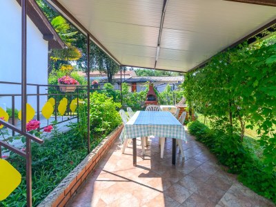 Apartment Two bedroom apartment with terrace Banjole, Pula A-2229-b - Outdoor photo 6