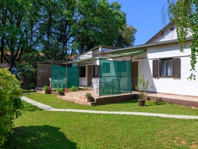 Apartment Two bedroom apartment with terrace Banjole, Pula A-2229-c - Outdoor photo 11