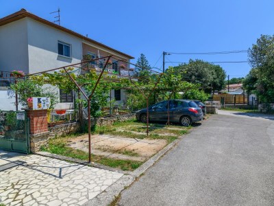 Apartment Two bedroom apartment with balcony Banjole, Pula A-3002-b - Outdoor photo 7