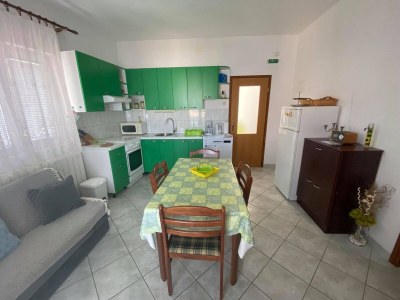 Apartment One bedroom apartment near beach Postira, Brač A-14902-b - Outdoor photo 7