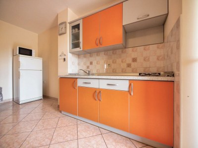 Apartment Two bedroom apartment near beach Srima - Vodice, Vodice A-15621-b - Outdoor photo 7