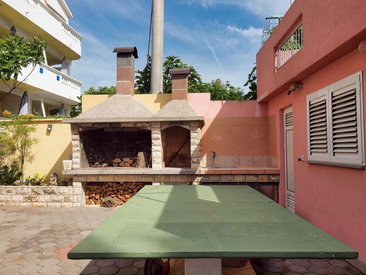 Apartment One bedroom apartment near beach Srima - Vodice, Vodice A-15621-f - Outdoor photo 2