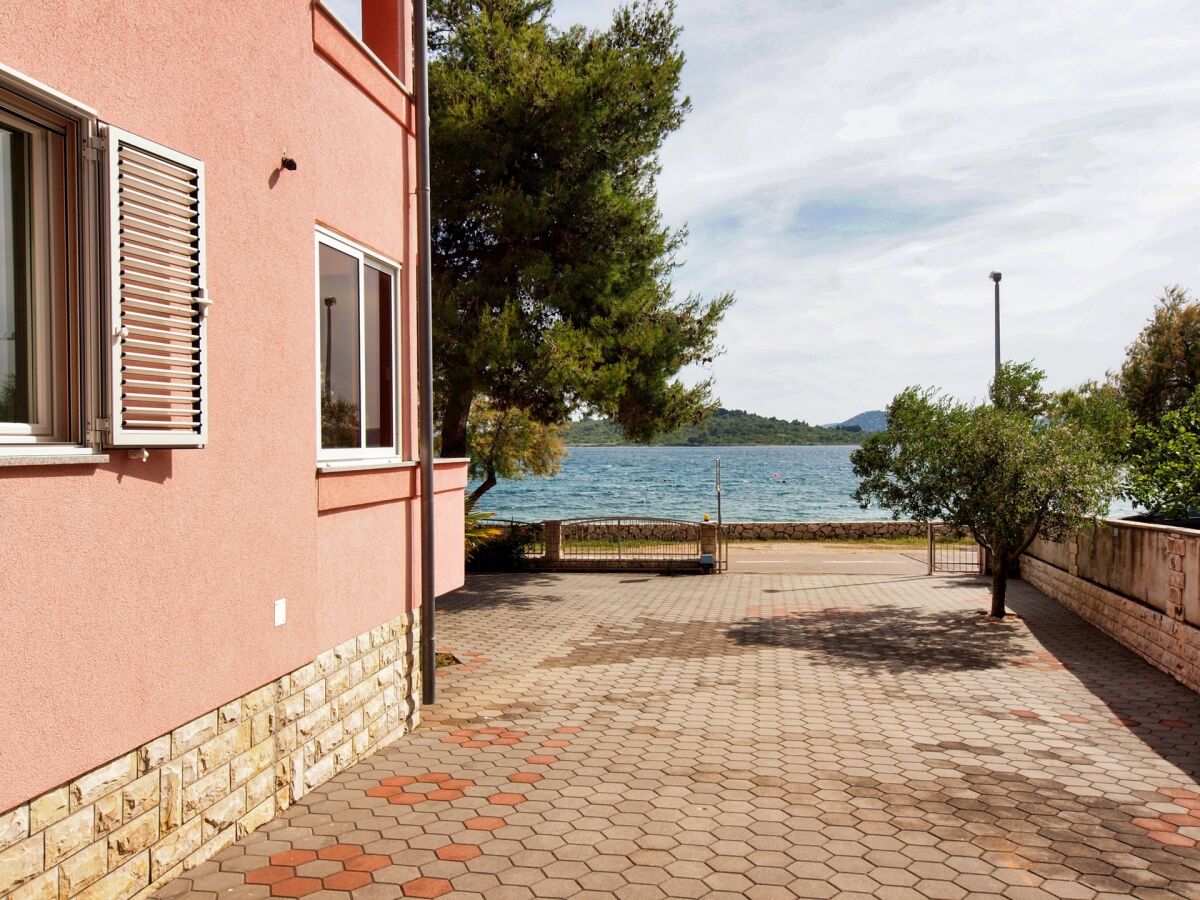Apartment One bedroom apartment near beach Srima - Vodice, Vodice A-15621-g - Outdoor photo 4