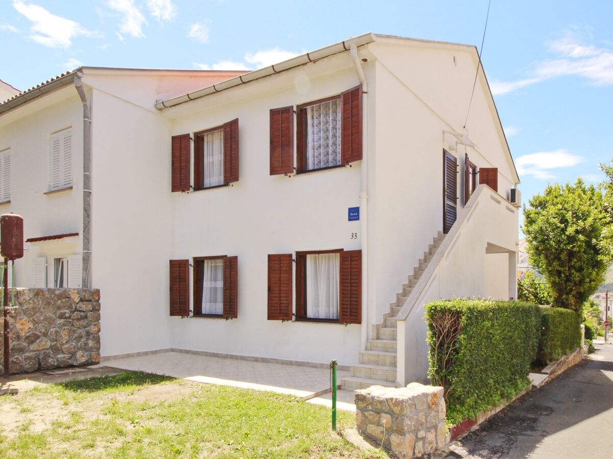 Apartment Two bedroom apartment with terrace Baška, Krk A-18861-a - Outdoor photo 2