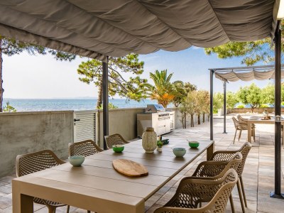Apartment Two bedroom apartment with balcony and sea view Vir - Kozjak, Vir A-21540-a - Outdoor photo 2