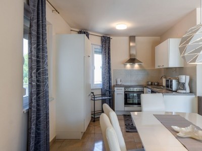 Apartment Three bedroom apartment with terrace and sea view Vir - Kozjak, Vir A-21540-b - Outdoor photo 19