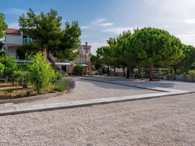 Apartment Two bedroom apartment with terrace and sea view Vir - Kozjak, Vir A-21540-d - Outdoor photo 11