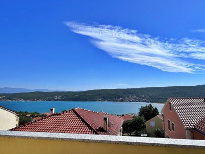 Apartment Two bedroom apartment with balcony and sea view Čižići, Krk A-22046-e - Outdoor photo 32