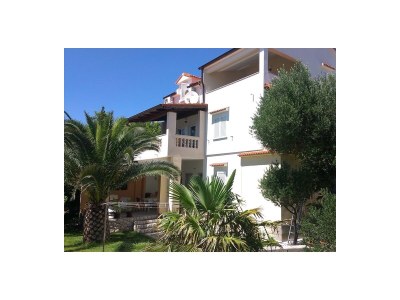 Apartment Two bedroom apartment with terrace and sea view Banjol, Rab A-14134-a - Outdoor photo 2