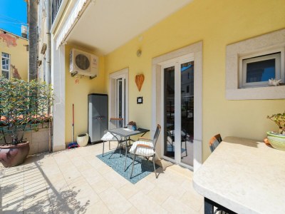 Apartment Apartment with view - Outdoor photo 3