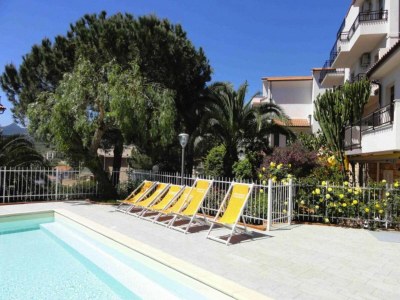 Holiday park Wohnung in Pietra Ligure - Outdoor photo 5