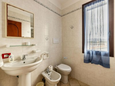 Apartment A 150 meter long mare, 2 fish - Features photo 11