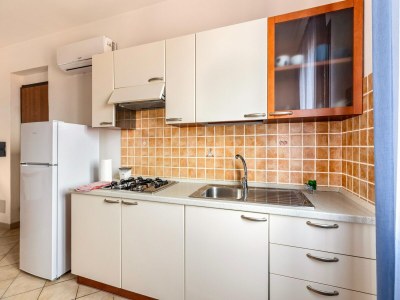 Apartment A 150 meter long mare, 2 fish - Features photo 17