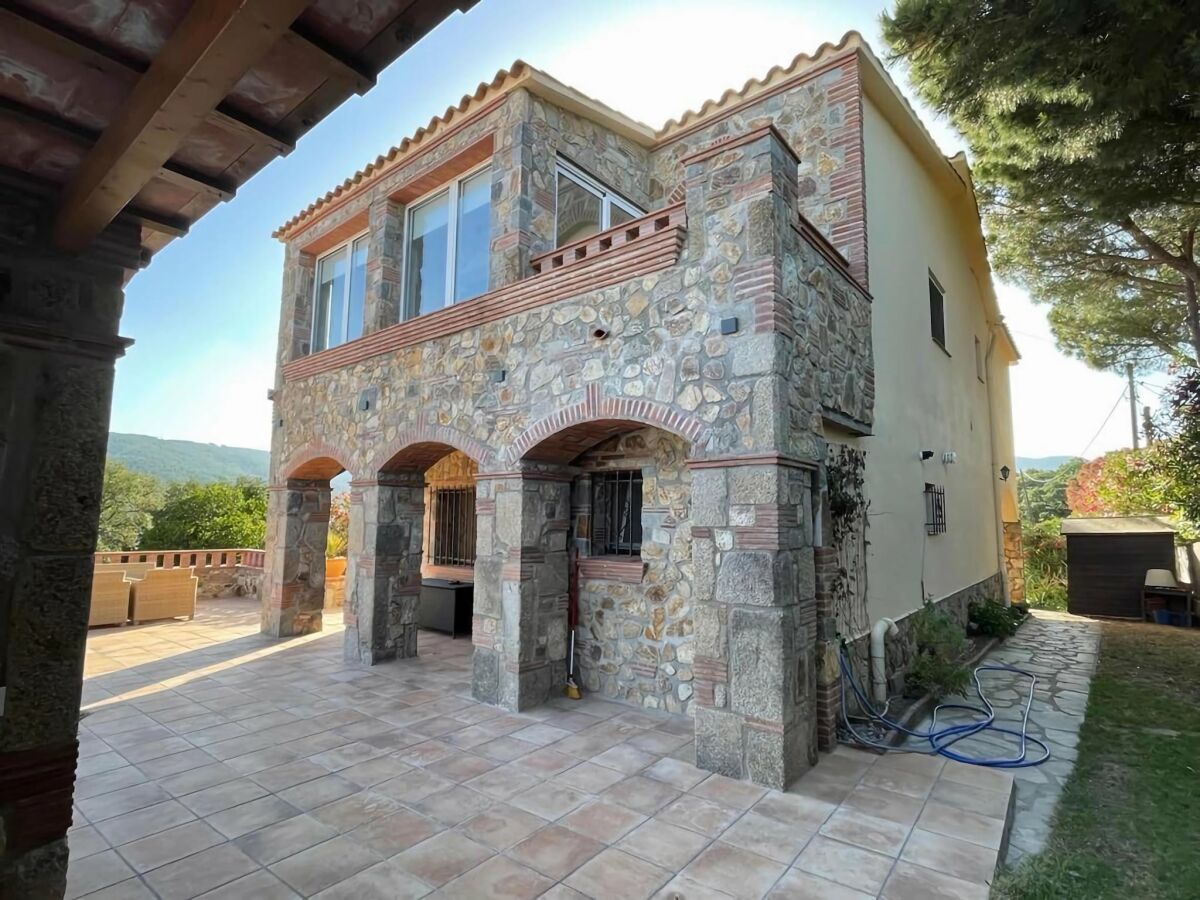 Villa Villa in Calonge near the Beach