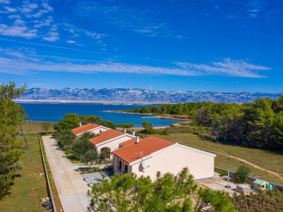 Apartment Four-bedroom apartment near beach Vir - Lozice, Vir A-18576-b - Outdoor photo 5