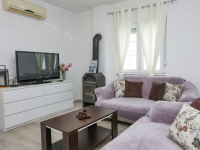 Apartment One bedroom apartment with terrace Vodice A-13973-a - Outdoor photo 16