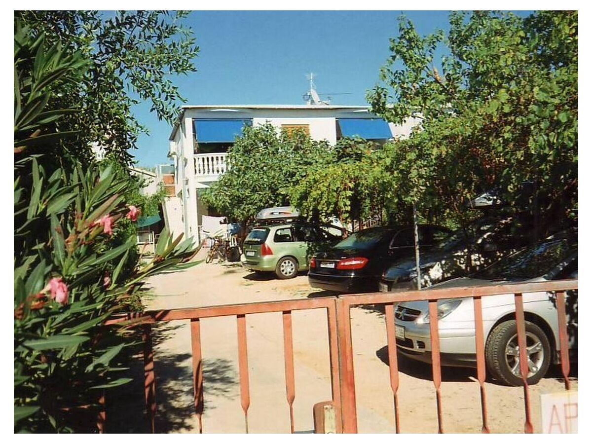Apartment Two bedroom apartment near beach Srima - Vodice, Vodice A-18470-e - Outdoor photo 2