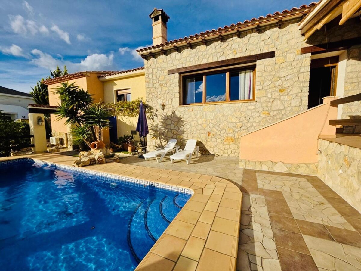 Holiday house Charmante Villa mit privatem Garten