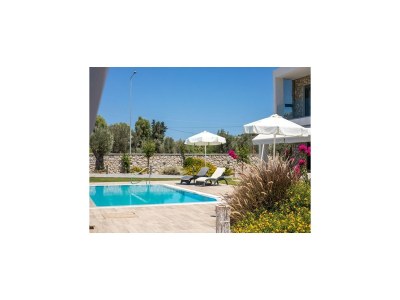 Villa Luxurious Villa with private pool. - Outdoor photo 18
