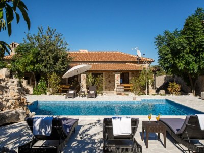 Holiday house Heated Pool Villa near Sibenik - Outdoor photo 9