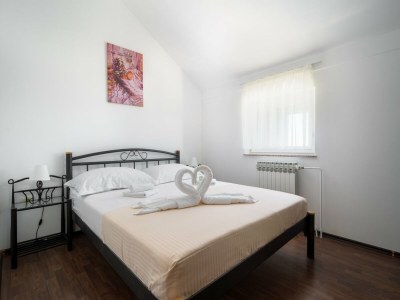 Holiday house Heated Pool Villa near Sibenik - Features photo 39