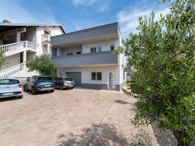 Apartment Helles Apt in der Nähe des Strandes von Zadar - Outdoor photo 2