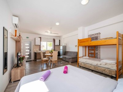 Apartment Helles Apt in der Nähe des Strandes von Zadar - Features photo 20