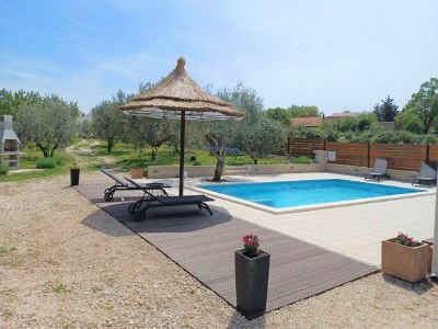 Holiday house Charming Holiday Home near Zadar - Outdoor photo 18