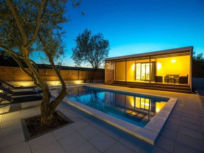Holiday house Charming Holiday Home near Zadar - Outdoor photo 19