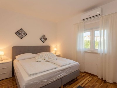 Holiday house Villa near Zadar for 16 Guests - Outdoor photo 38