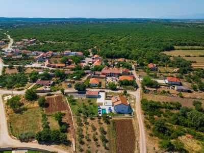 Holiday house Villa with Pool and Sauna in Galovac - Environment photo 70
