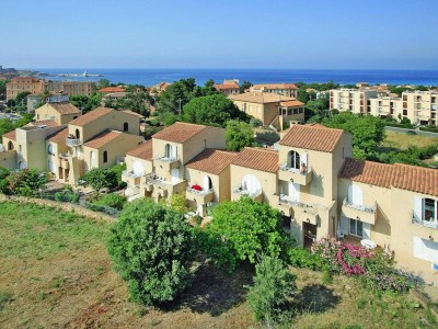 Holiday park Apartment near Sandy Beaches - Environment photo 28