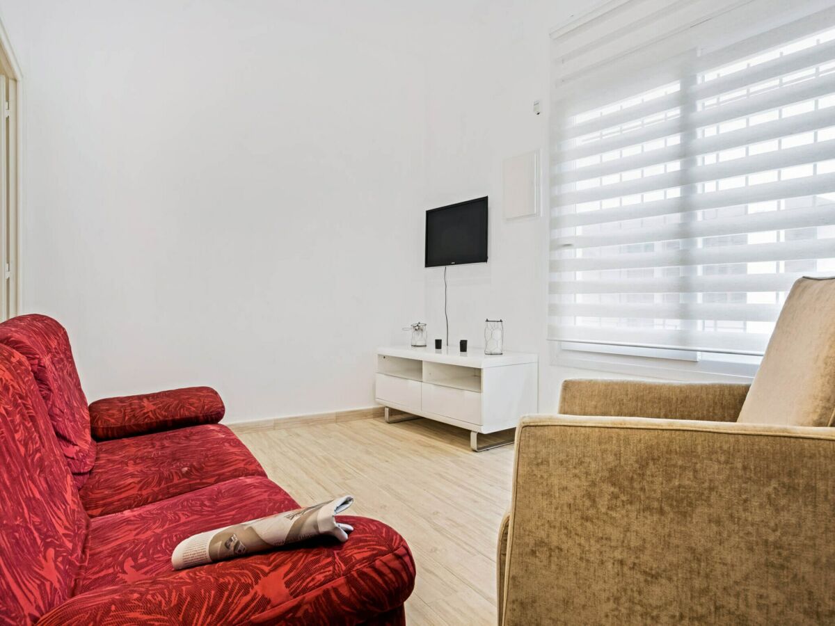 Apartment Apartment in Costa Brava near the Beach
